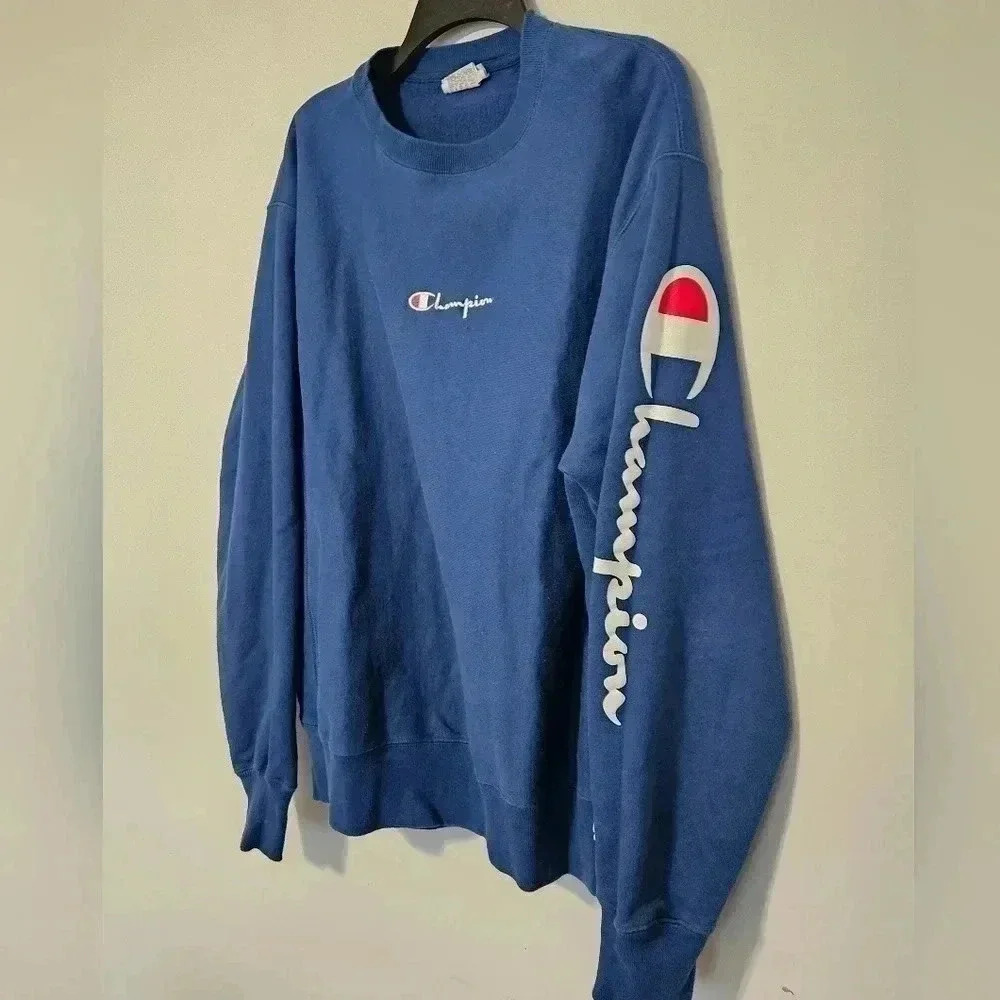 Champion Reverse Weave Size Large - image 1